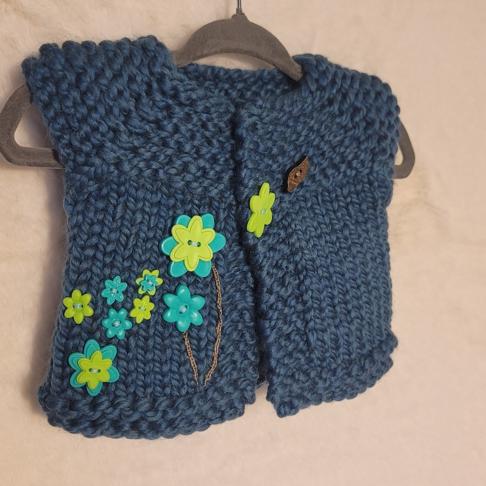 New Born Knit Floral Button Vest